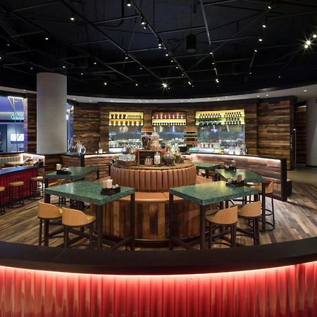 Jw Marriott Parq Ванкувер Экстерьер фото